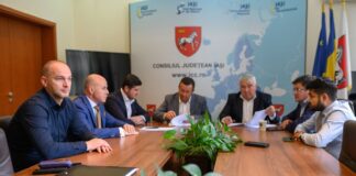 Alte două comune au semnat contractele de finanțare pentru asfaltarea drumurilor