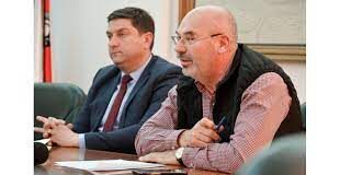 Expiră cadoul făcut de Maricel Popa prefectului Cojocaru?