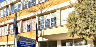 Prima școală din județ care va instala un sistem de panouri fotovoltaice cu sistem de stocare