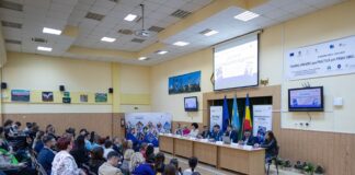 Colegiul „Emil Racovita”. Lansare a două ghiduri de dezvoltare personală pentru elevii de liceu și gimnaziu
