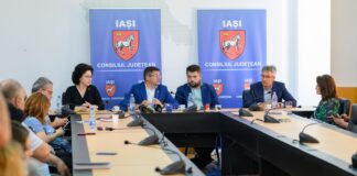 Consiliul Județean Iași a contractat achiziția de microbuze electrice pentru transportul elevilor din 26 de comune