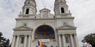 La Iași a debutat cea de-a cincea ediție a evenimentului Întâlnirea Tinerilor Ortodocși din Moldova